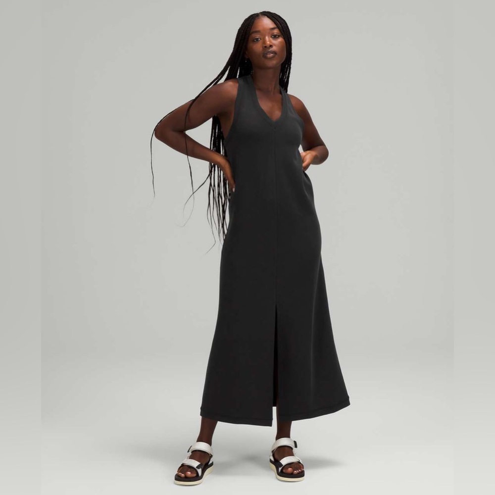 lululemon ease of it all v-neck midi dress softstreme size 2 in black NWOT